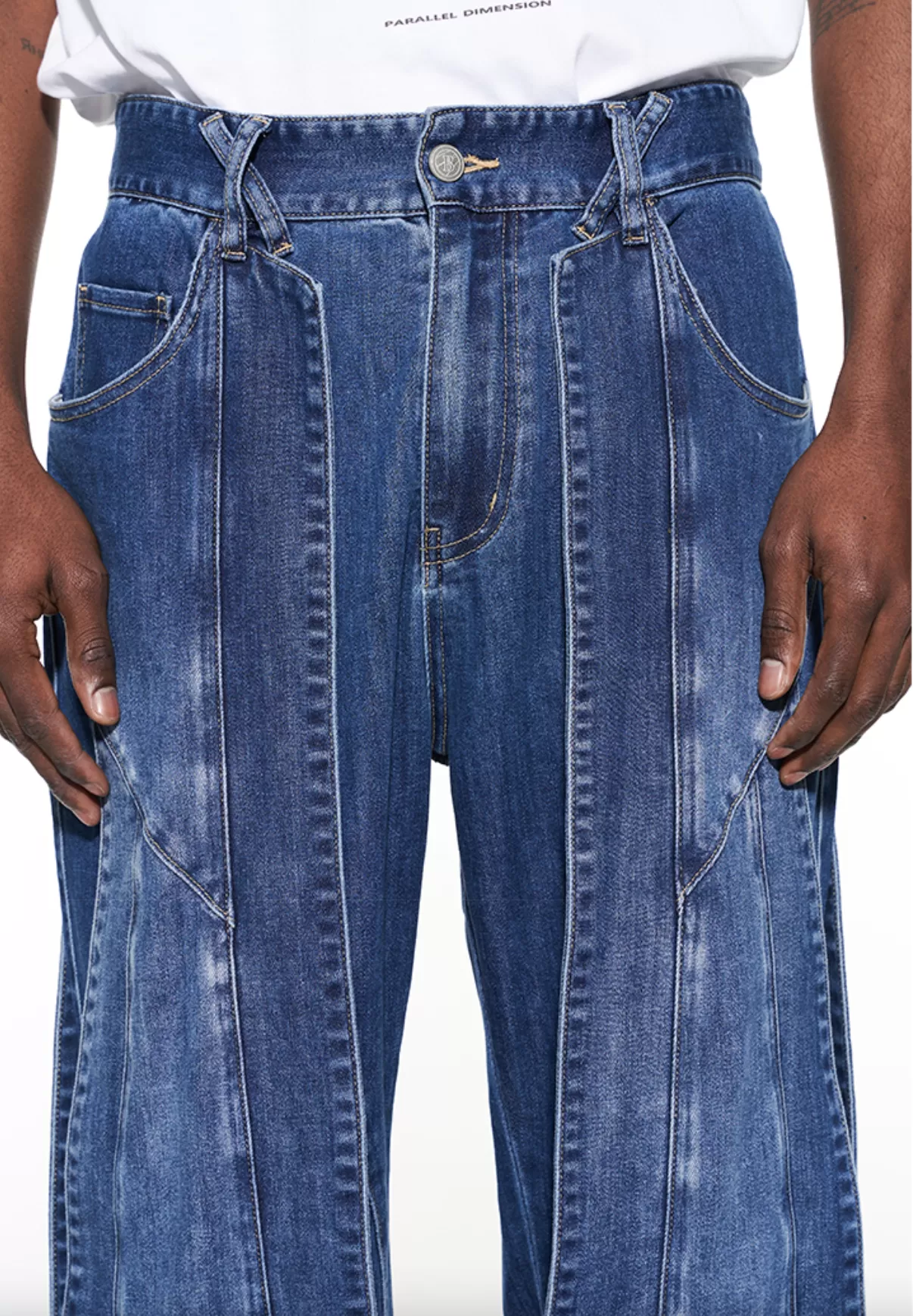 MULTI-LAYERED PANELS BAGGY DENIM JEANS - BLUE